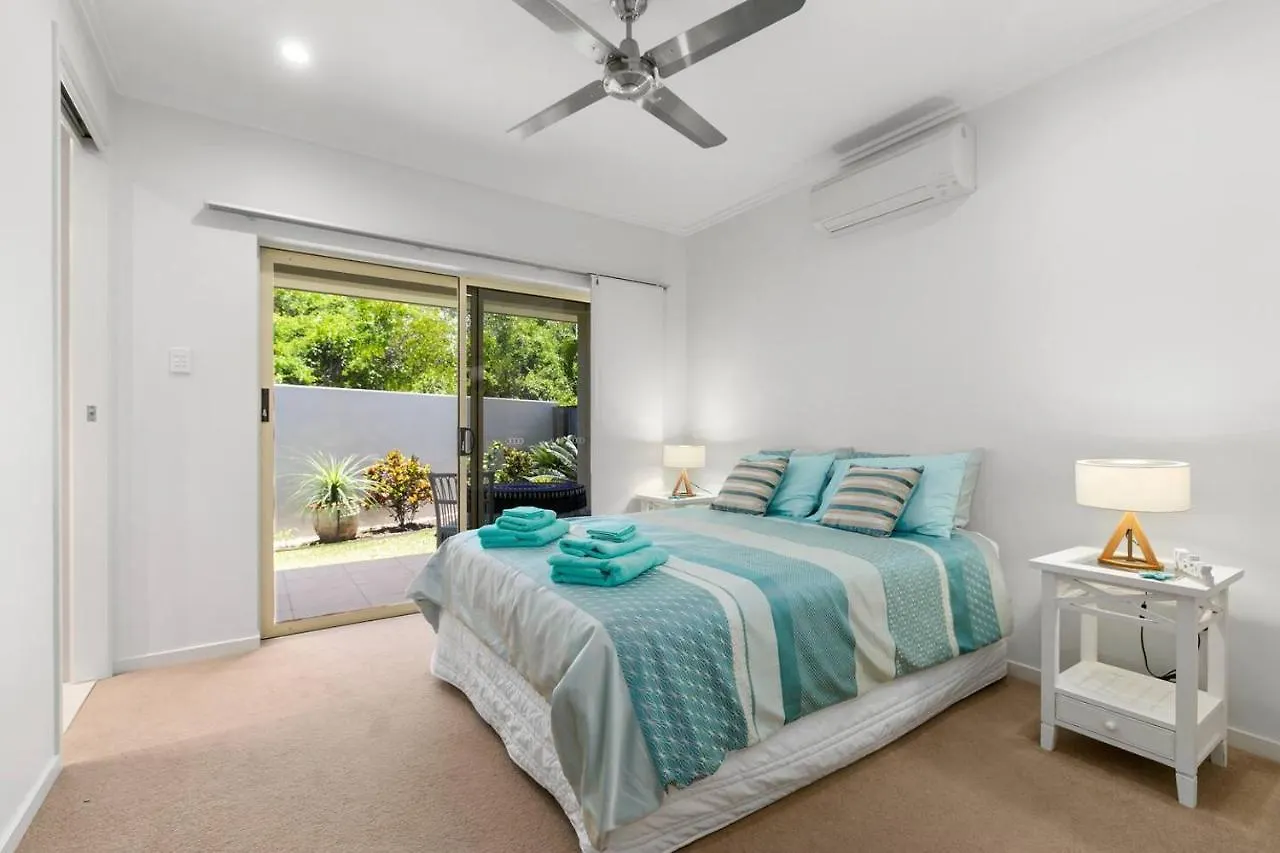 Harbour Drive Luxury In Bluewater Estate Villa Yorkeys Knob 0*,  Australia